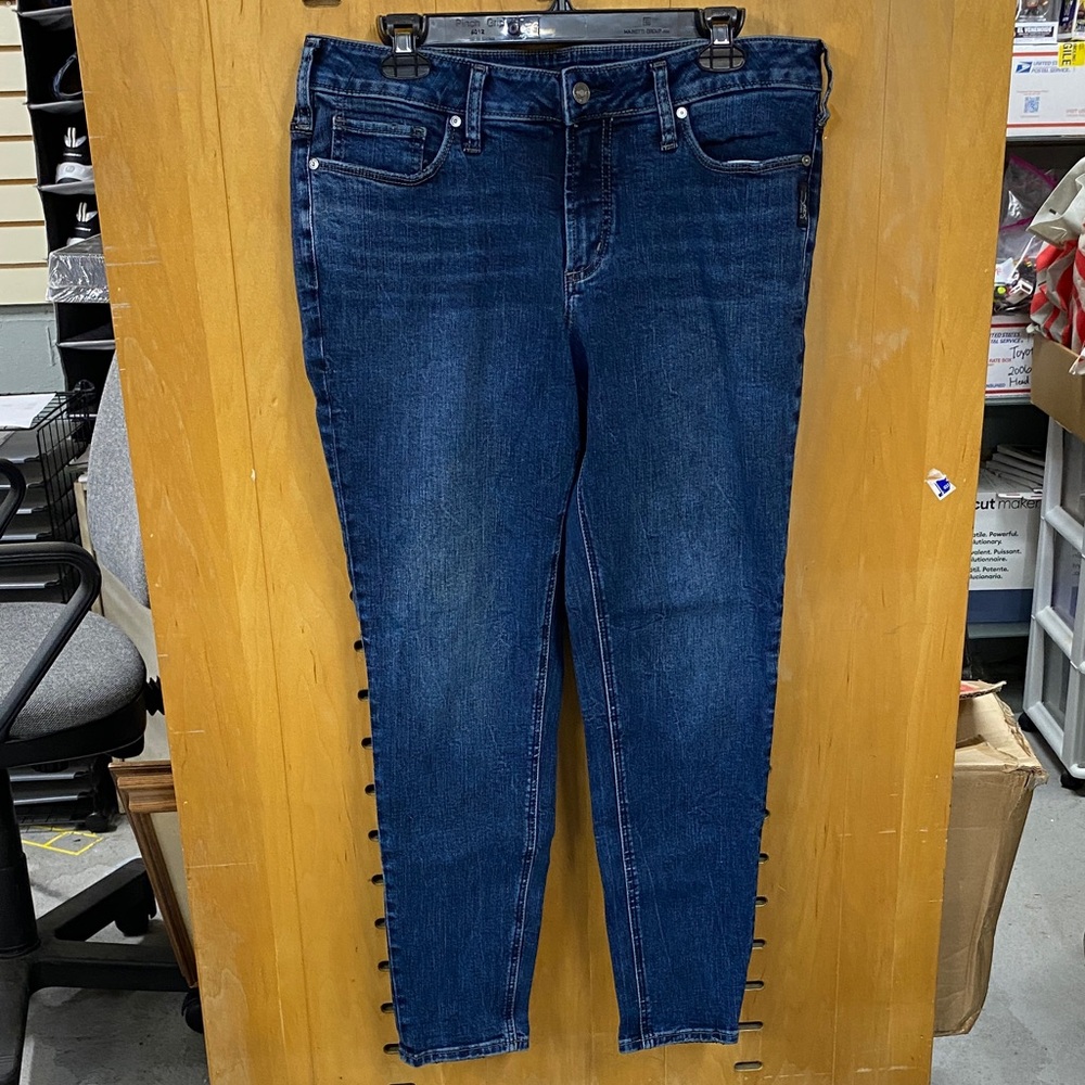 Silver Jeans Suki Skinny Dark Wash Jeans Size 14 Short L29